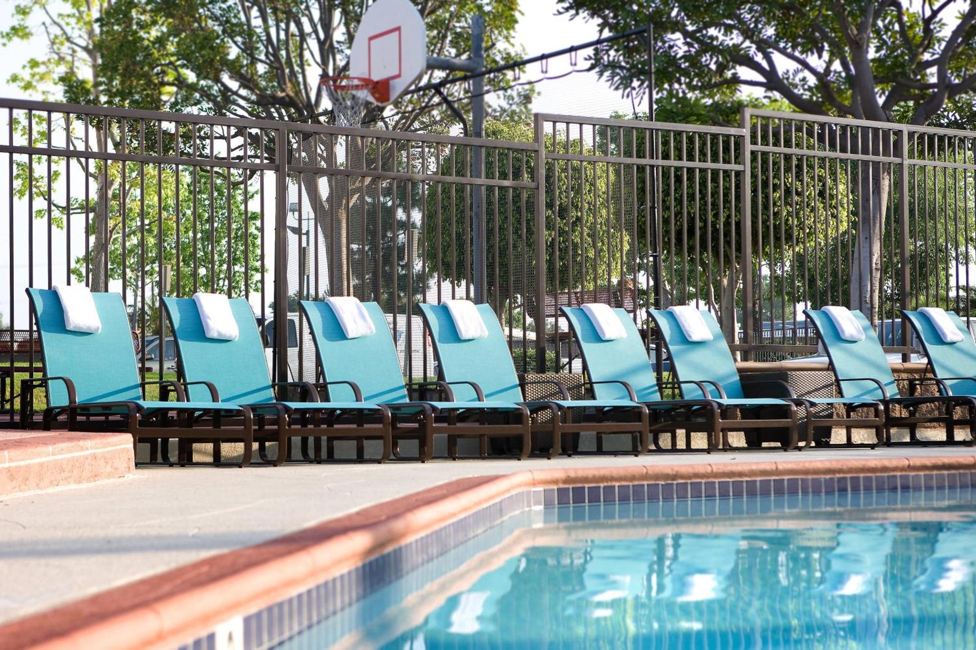 Residence Inn Costa Mesa Newport Beach Exterior foto
